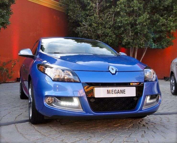 Renault Megane trzeciej generacji [zmiana stylizacji] GT hatchback 3 drzwiowy. 2.0 dCi MT (2012 obecnie)