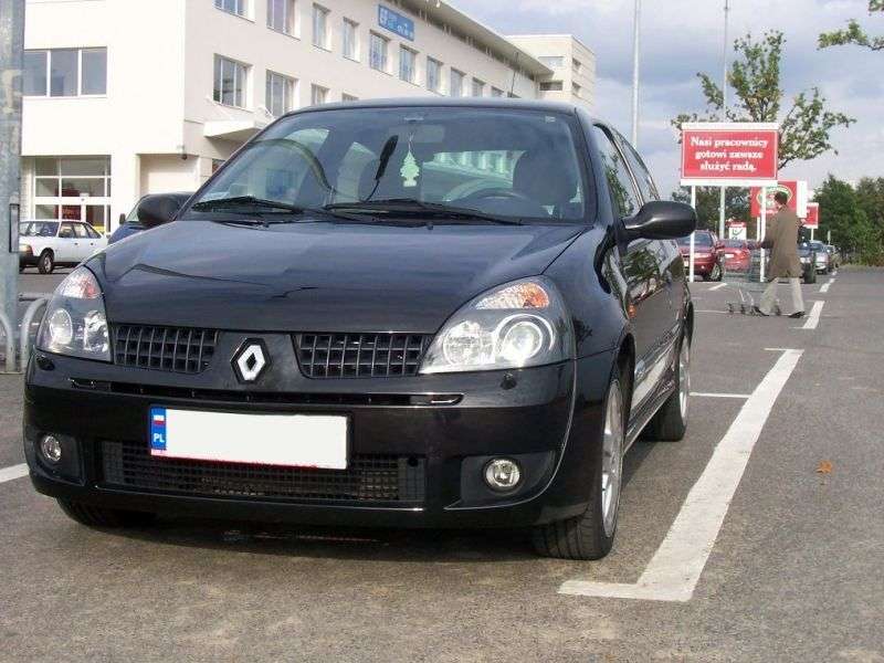 Renault Clio II generacji [zmiana stylizacji] RS hatchback 3 drzwiowy. 2,0 T MT (2001 2005)