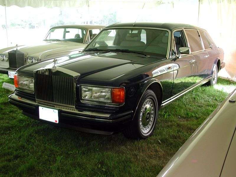 Rolls Royce Silver Spur 3rd generation sedan 6.75 AT (1992–1994)
