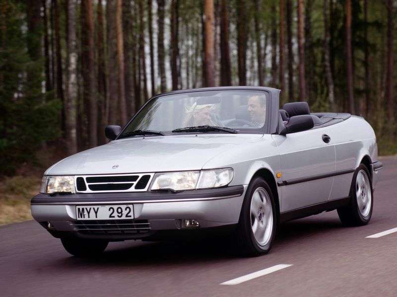 Saab 900 2nd generation 2.3 MT convertible (1993–1998)