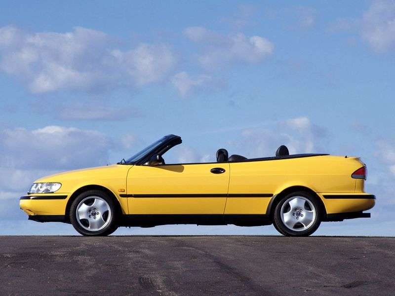 Saab 900 2nd generation convertible 2.0 MT (1993–1998)