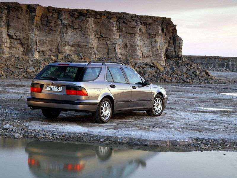 Saab 09 maja 1.generacja Kombi 2.3 T AT (2000 2001)