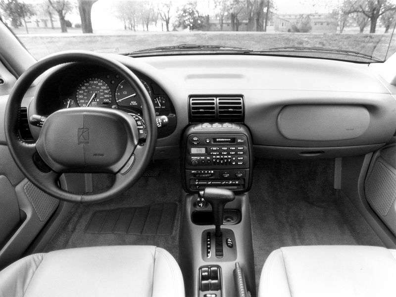Saturn S Series 1st generation SL sedan 1.9 AT (1995–1996)