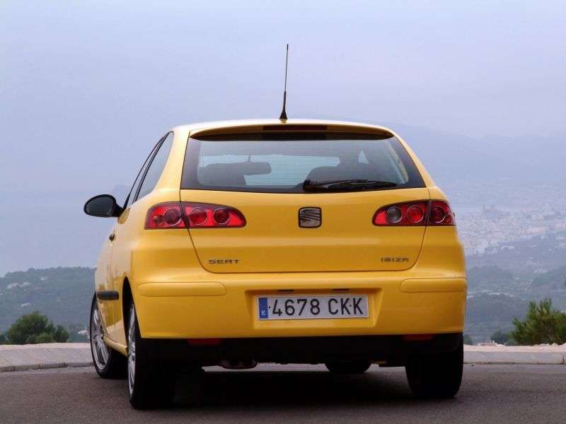 SEAT Ibiza 3 drzwiowy hatchback 3 drzwiowy 1.4 TDI MT (2002 2006)