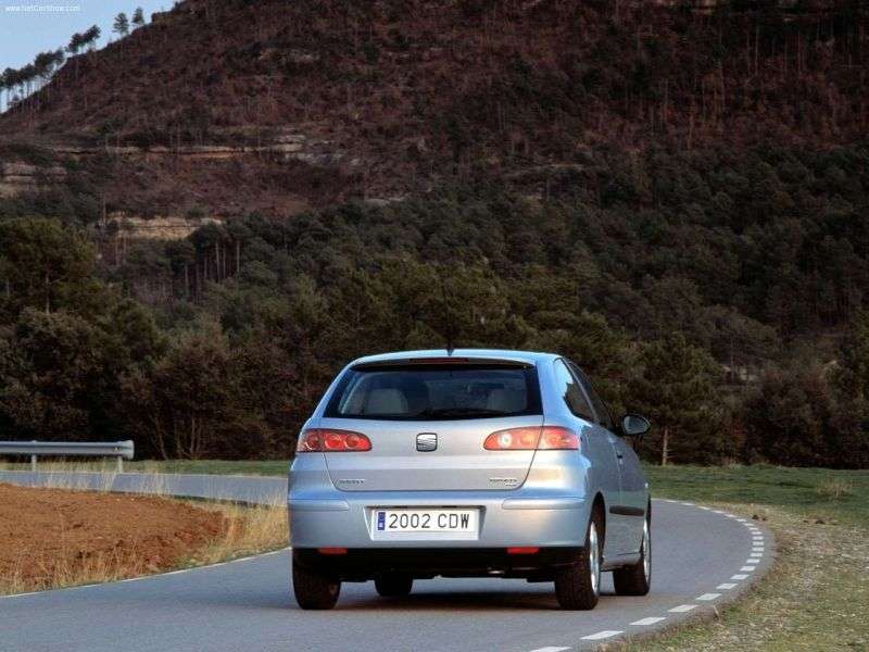 SEAT Ibiza 3 drzwiowy hatchback 3 drzwiowy 1.4 TDI MT (2002 2006)