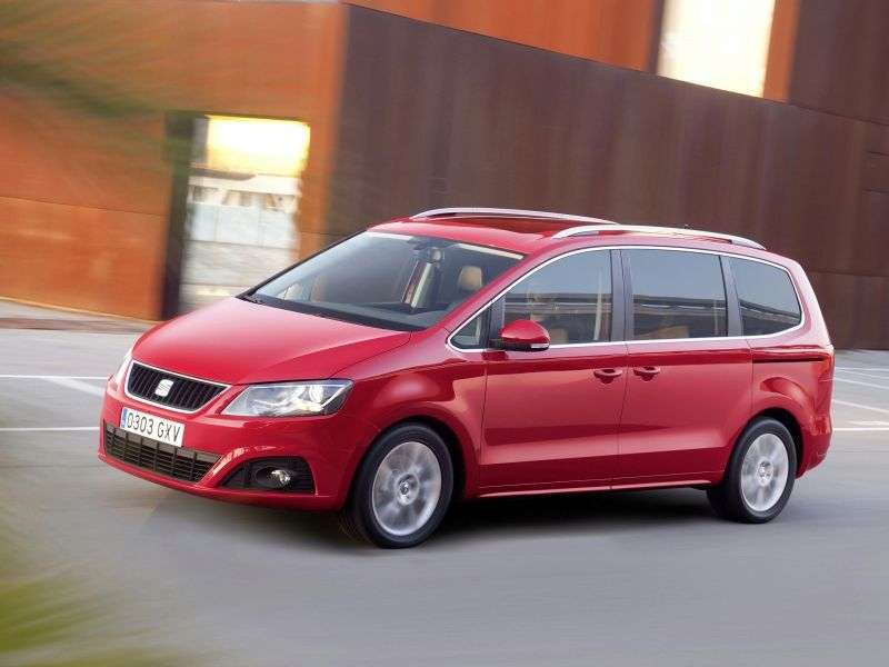 SEAT Alhambra minivan drugiej generacji 1.4 TSi MT (2010 obecnie)
