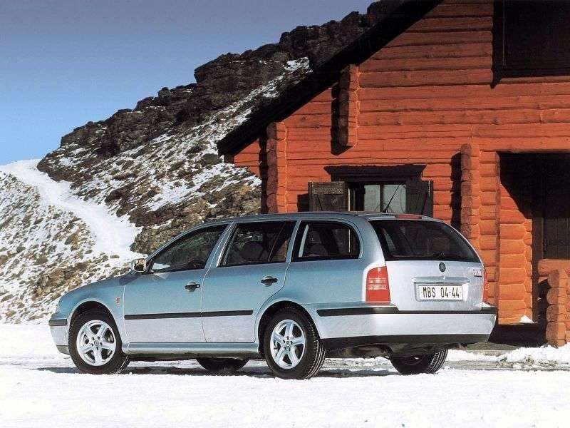 Skoda Octavia pierwszej generacji kombi 5 drzwiowe. 1,9 TDI MT (1997 2000)