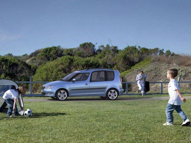 Skoda Roomster 1 generacji [zmiana stylizacji] minivan 5 drzwiowy. 1.4 MPI MT Ambition (2010 obecnie)