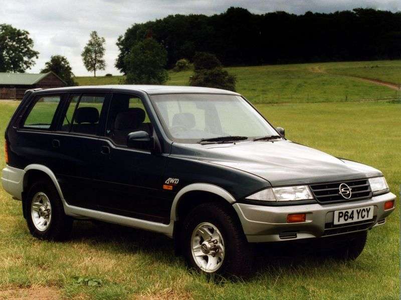 SsangYong Musso 1st generation SUV E20 MT (1993–1998)