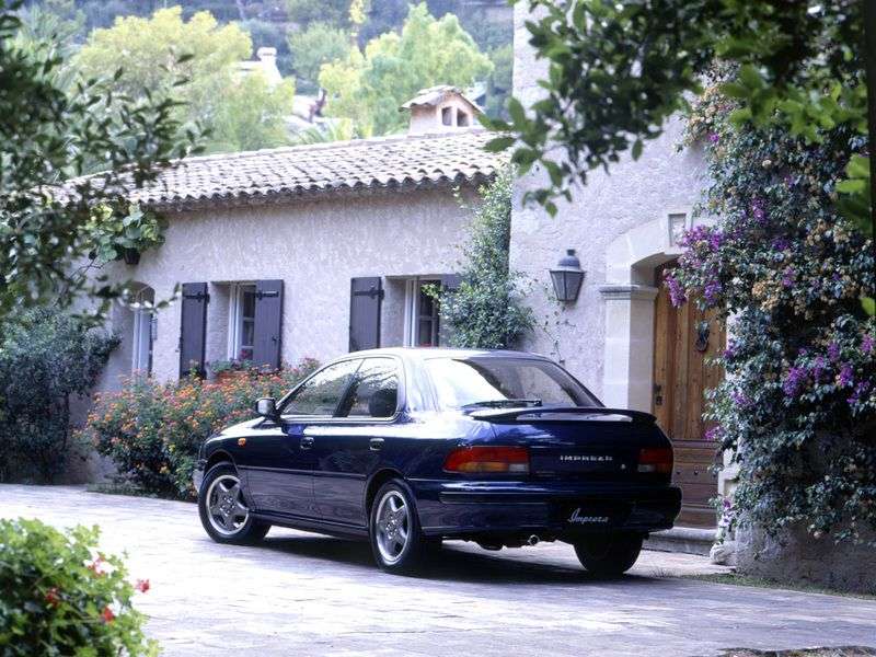 Subaru Impreza 1st generation 1.6 MT sedan (1992–2000)