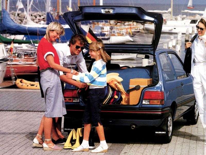 Suzuki Swift 3 drzwiowy hatchback pierwszej generacji 1,3 MT (1984 1986)