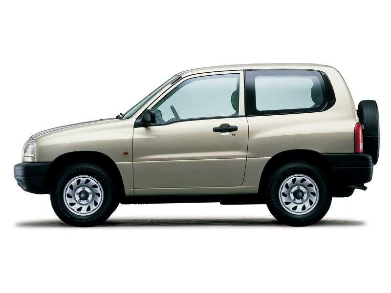 Suzuki Grand Vitara 3 drzwiowy crossover pierwszej generacji. 1,6 MT 4WD (1998 2002)