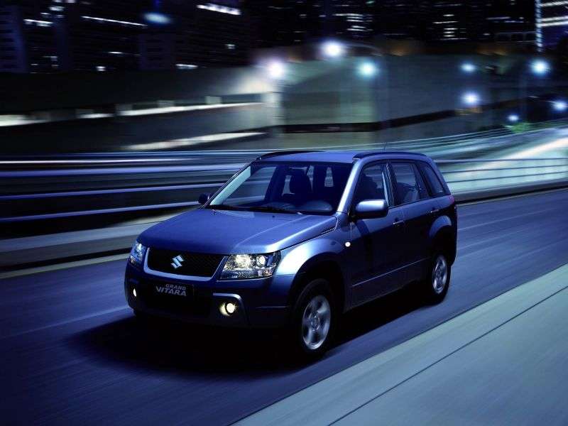 Suzuki Grand Vitara 2 drzwiowy crossover drugiej generacji. 2.4 AT JLX E SE Exclusive (2011) (2005 2012)