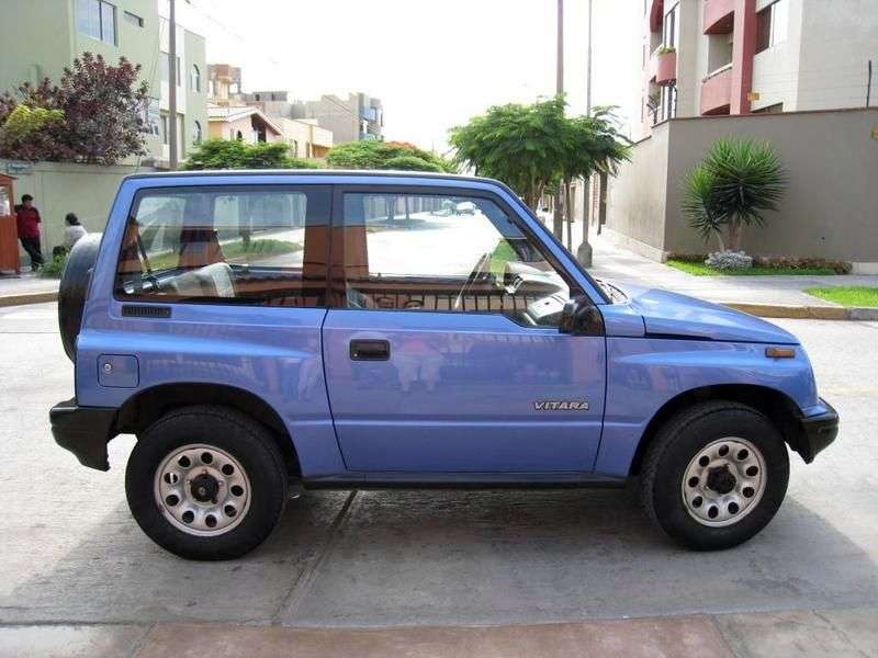 Suzuki Vitara ET, TA SUV 2.0 MT (1996 1997)