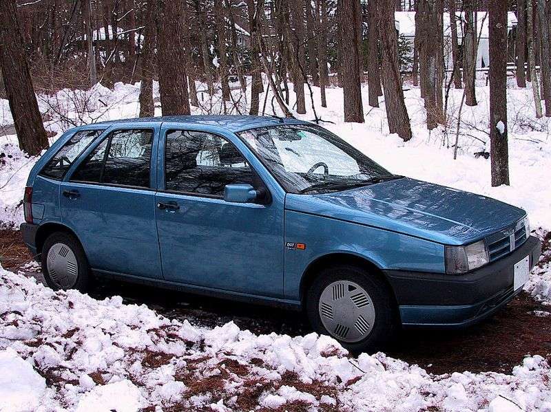 Tofas Tipo hatchback pierwszej generacji 1.4 MT (1995 2002)