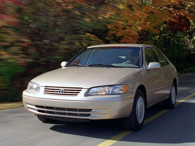 Toyota Camry XV20 4 drzwiowy sedan 3.0 AT Overdrive (1997 1999)