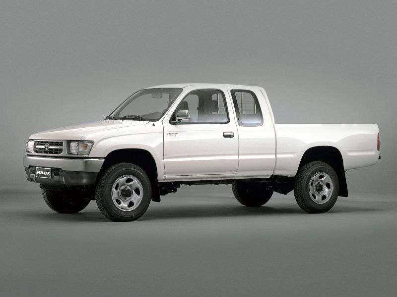 Toyota Hilux 6 tej generacji pickup Xtracab 2 drzwiowy 2.4 TD przy AWD (1997 1999)