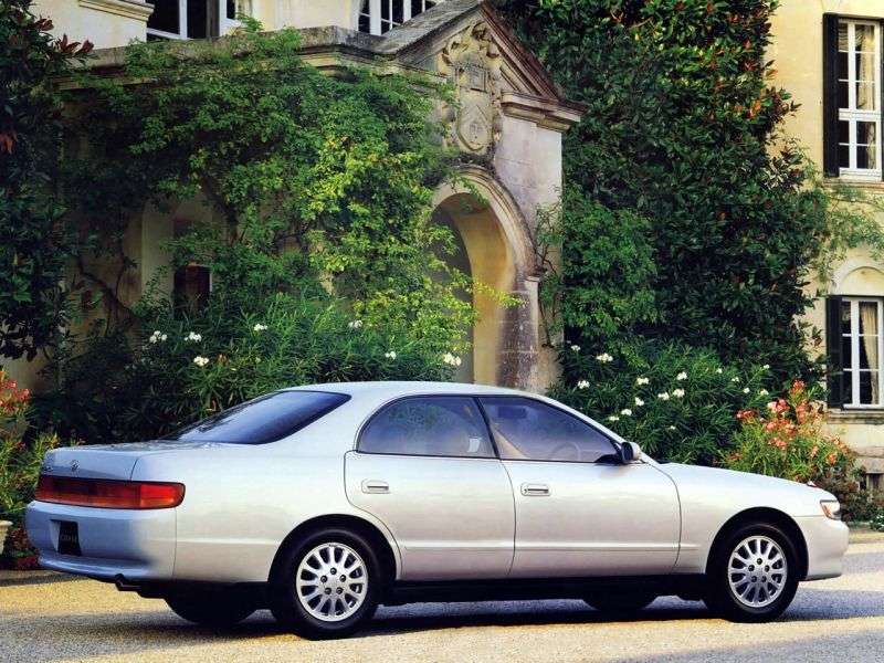 Toyota Chaser X90hardtop 2.5 AT 4WD (1993–1994)