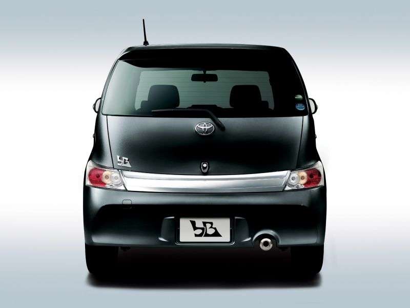 Toyota BB minivan drugiej generacji 1.3 AT 4WD (2005 2008)