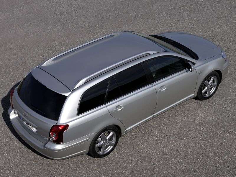Toyota Avensis 2. generacja [zmiana stylizacji] kombi 2.0 AT (2006 2008)