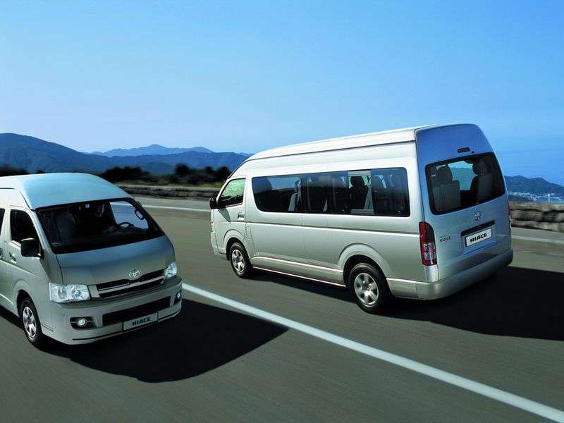 Toyota Hiace H200 Minibus 3.0 D MT Standard (2012) (2012 – present)