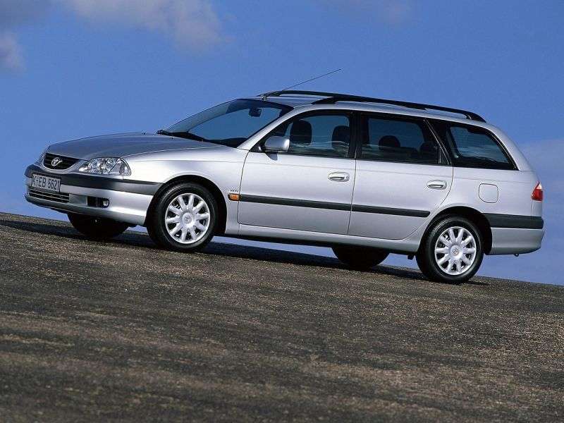 Toyota Avensis 1st generation [restyled] 1.6 MT wagon (2000–2003)