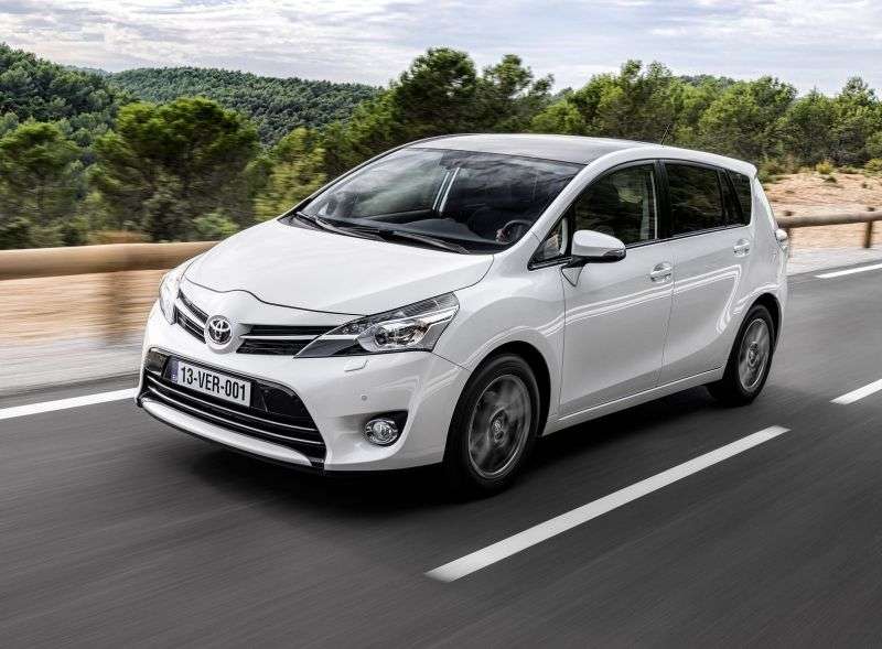 Toyota Verso 1.generacja [zmiana stylizacji] minivan 2.0 D 4D MT (7 miejsc) (2012 obecnie)