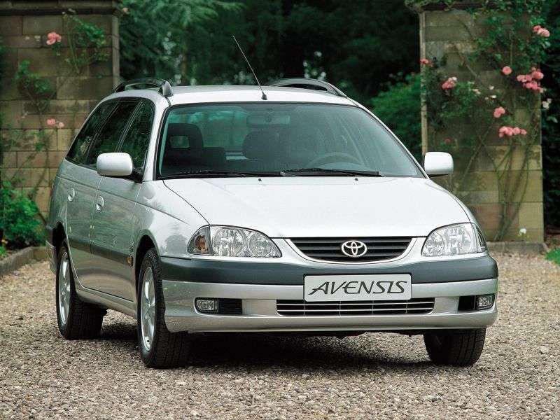 Toyota Avensis 1st generation [restyled] station wagon 1.8 AT (2000–2003)