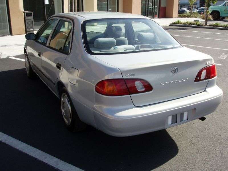 Toyota Corolla E110 4 drzwiowy sedan 1.8 MT Overdrive (1999 2000)