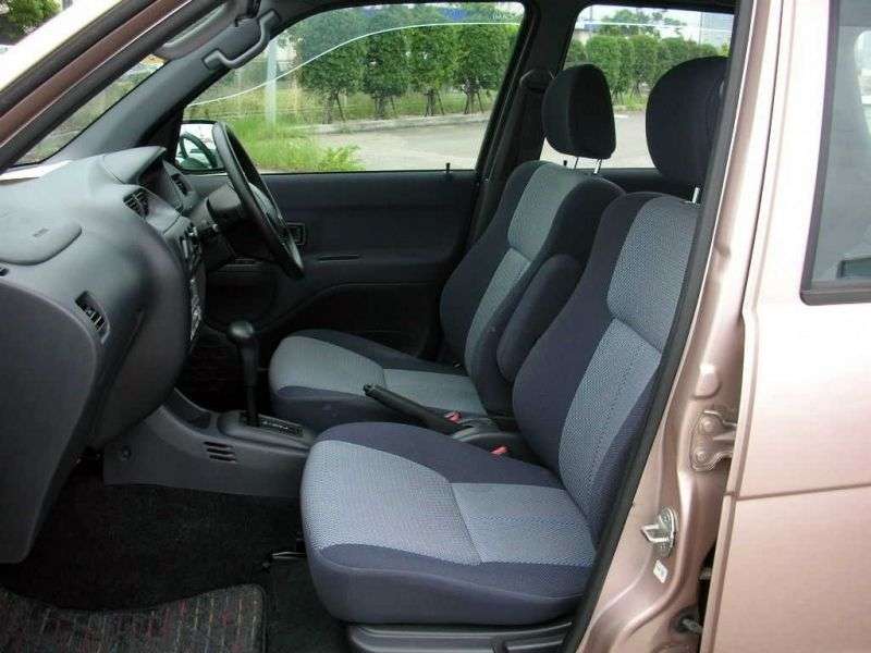 Toyota Cami crossover pierwszej generacji 1.3 Turbo AT 4WD (2000 2005)