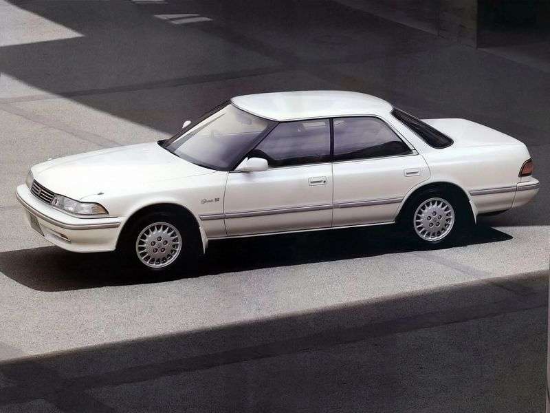 Toyota Mark II X80sedan 3.0 AT (1989–1996)