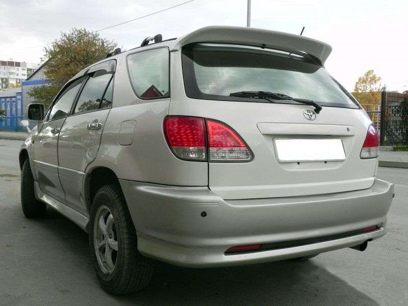 Toyota Harrier 1 generation crossover 2.4 AT 4WD (2000–2003)