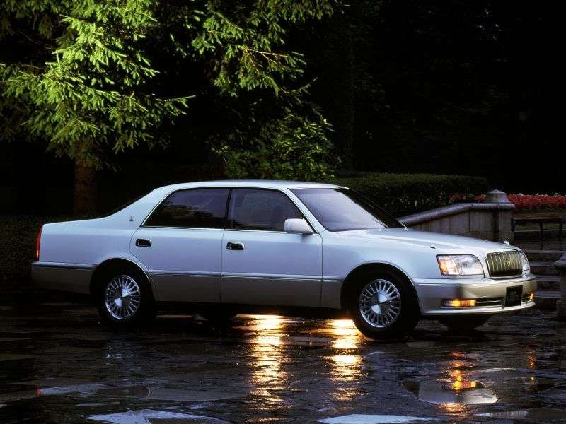Toyota Crown Majesta S150 [restyling] hardtop 4.0 AT 4WD (1997–1999)