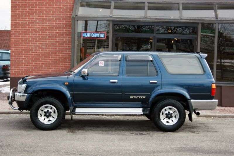 Toyota Hilux Surf 2nd generation [restyling] SUV 3.0 TD MT AWD (1993–1995)