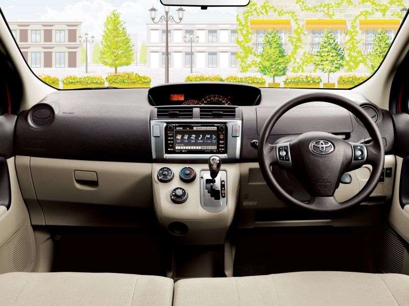 Toyota Passo Sette 1 generation minivan 5 dv. 1.5 AT (2008–2012)