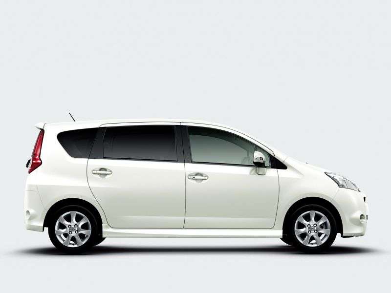 Toyota Passo Sette 1 generacji S minivan 5 drzwiowy 1.5 w 4WD (2008 2012)