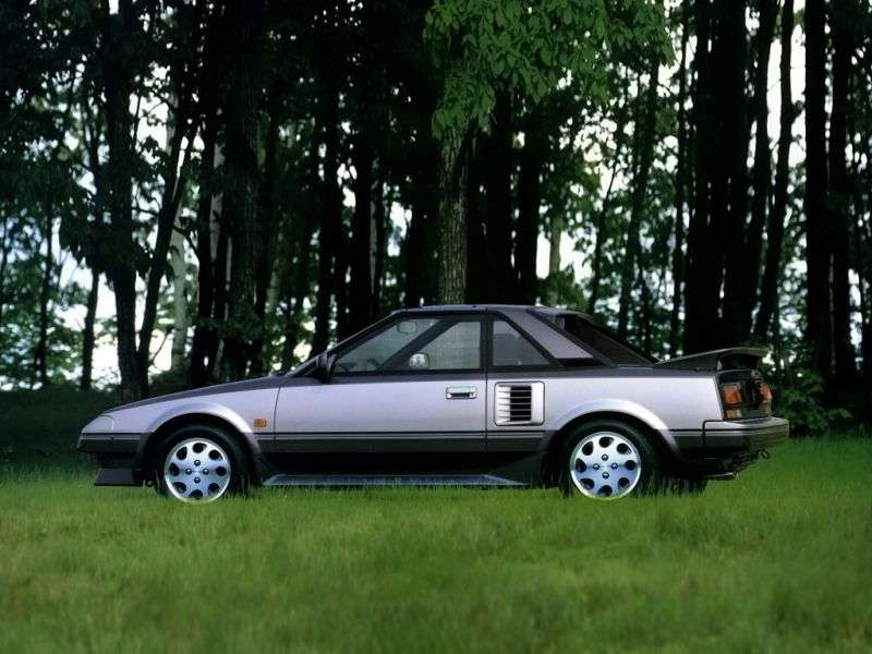Toyota MR2 W10 coupe 1.6 MT (1984 1986)