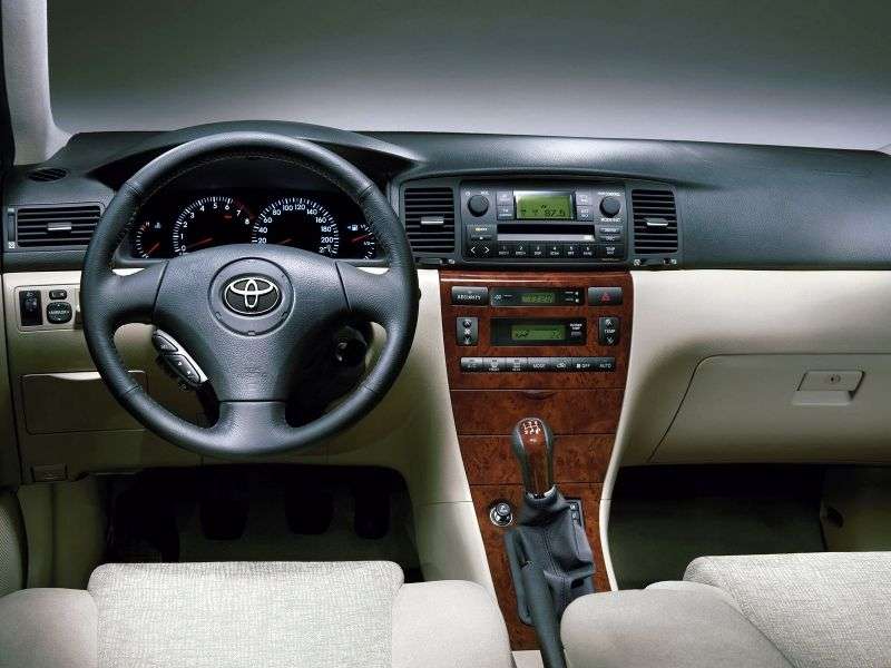 Toyota Corolla E120universal 5 dv. 1.6 AT (2001–2004)