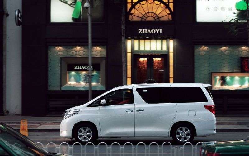 5 drzwiowy minivan JDM Toyota Alphard 2 generacji 2.4 CVT (7 miejsc) (2008 2011)