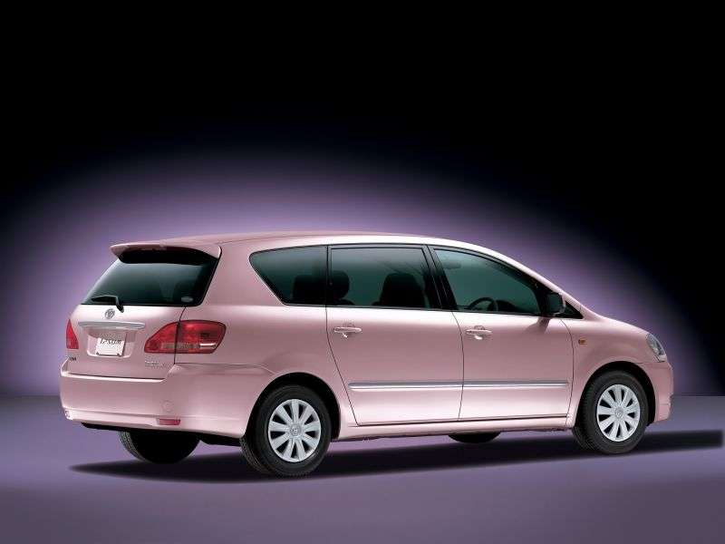 Toyota Ipsum 2nd generation minivan 2.4 AT (2001–2003)