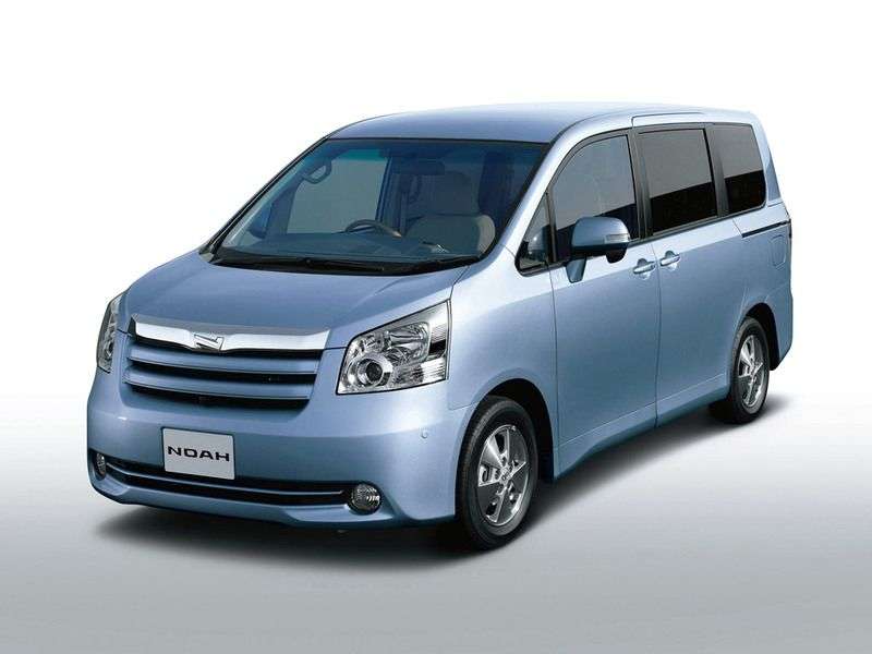 Toyota Noah minivan drugiej generacji 2.0 CVT 4WD (2007 obecnie)