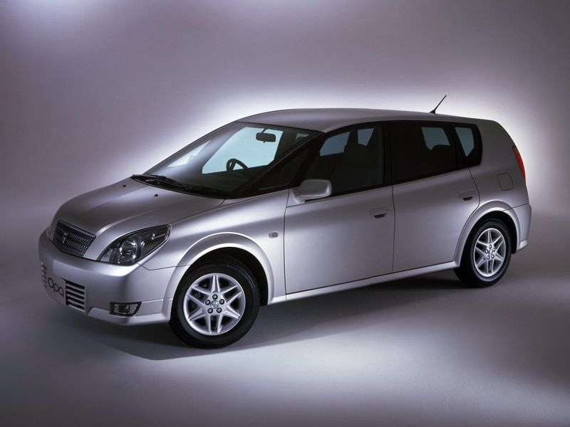 Toyota Opa 1st generation minivan 1.8 AT (2000–2002)