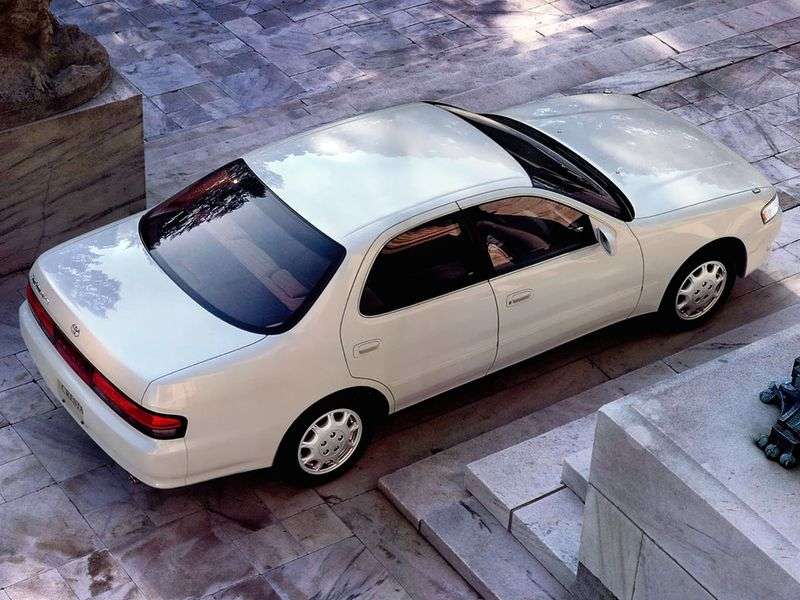Toyota Cresta X90 sedan 2.4 TD AT (1992–1994)