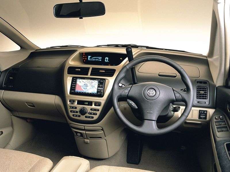 Toyota Opa 1st generation minivan 1.8 AT (2002–2005)