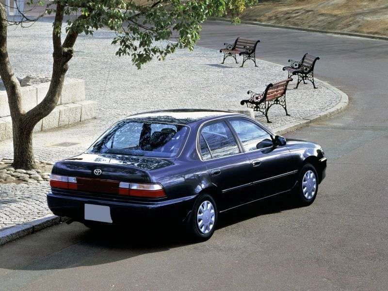 Toyota Corolla E100 [restyled] 2.0 D MT sedan (1993–1995)