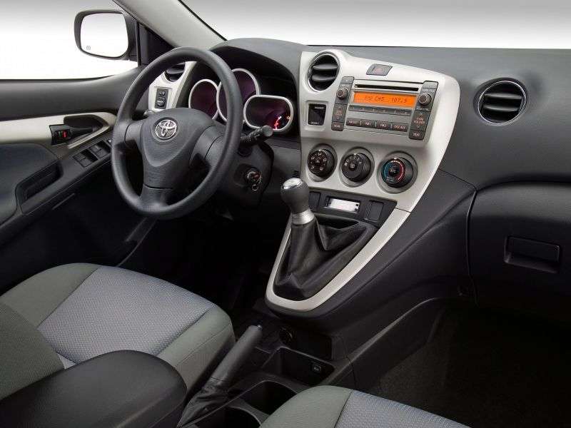 Toyota Matrix 2nd generation XR hatchback 5 dv. 2.4 MT (2009–2010)