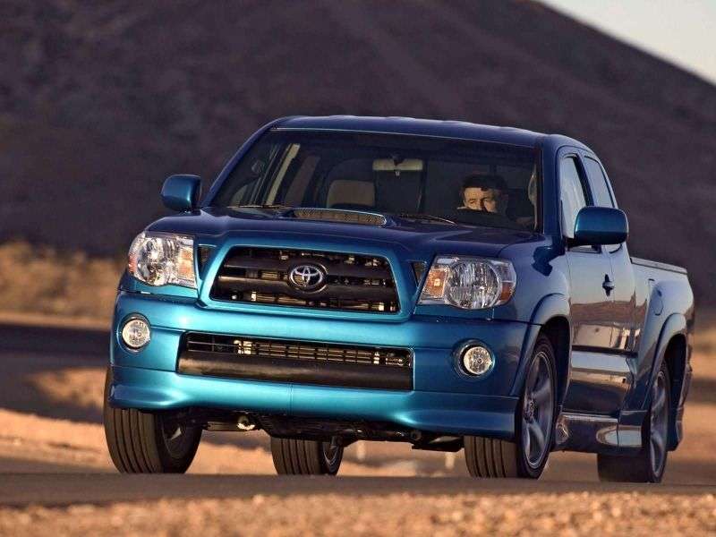 2 drzwiowy pickup Toyota Tacoma X Runner drugiej generacji 4,0 mln ton (2005–2010)