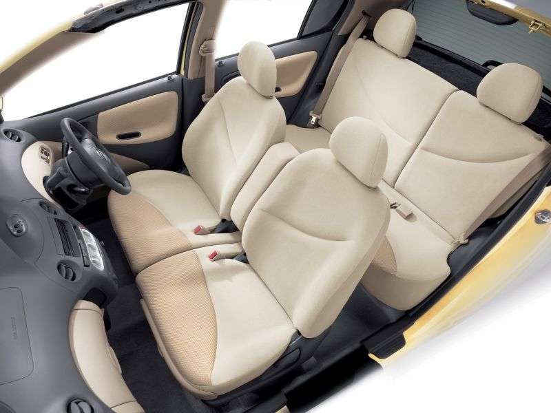 Toyota Vitz XP10 [restyling] 5 dv hatchback 1.3 AT (2002–2005)