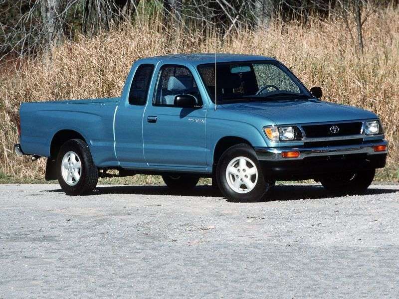 Toyota Tacoma pierwszej generacji pickup Xtracab 2 drzwiowy 3,4 mln ton (1995 1997)