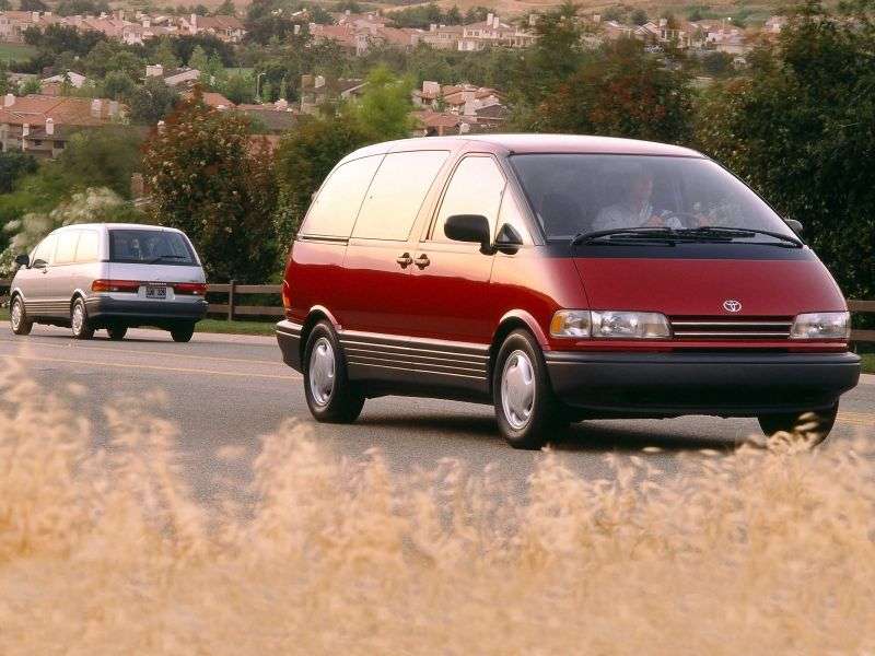Toyota Previa XR10 / XR20 minivan 2.4 AT (1990 1995)